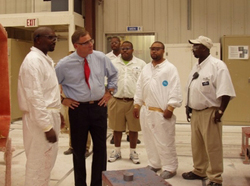 Senator Burr visits Regulator Marine